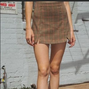 Brandy Melville - plaid mini skirt